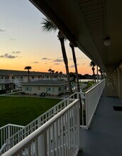 335 Causeway N in New Smyrna Beach, FL - Building Photo - Building Photo