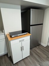 7012 Warfield Rd in Gaithersburg, MD - Building Photo - Building Photo