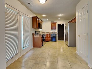 3226 Silver Spur Ct in Charlotte, NC - Building Photo - Building Photo