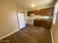 1112 Davis St photo'