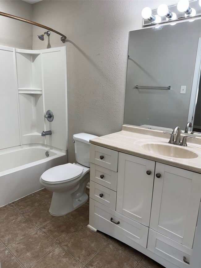 property at 13029 Nyack Dr