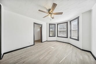 3134 W 39th Pl in Chicago, IL - Building Photo - Building Photo