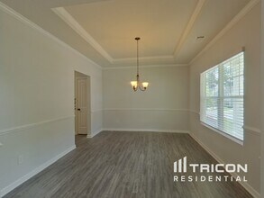 51 Ulsh Park Dr in Newnan, GA - Building Photo - Building Photo