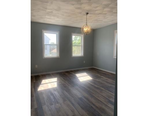 29 Salisbury St in New Bedford, MA - Building Photo