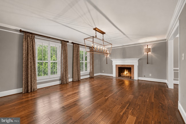property at 1022 Delf Dr