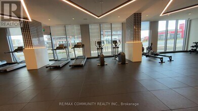 2545 Simcoe St N in Oshawa, ON - Building Photo - Building Photo