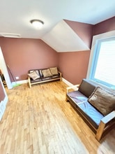 218 St John St in Fredericton, NB - Building Photo - Building Photo