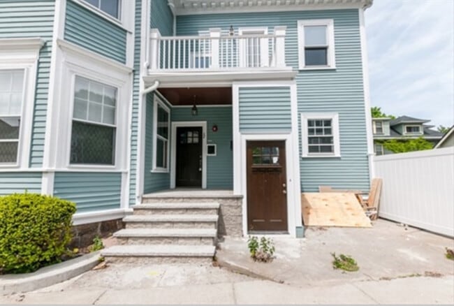 34 Upham Ave, Unit Upham Ave
