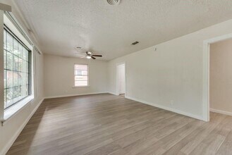 4626 Utah Ave in Dallas, TX - Building Photo - Building Photo