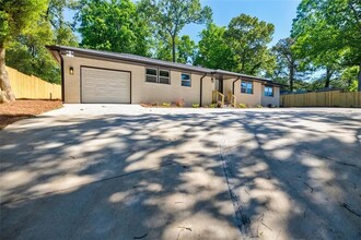 3154 N Druid Hills Rd, Unit 2310 in Decatur, GA - Building Photo - Building Photo