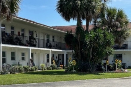 Ocean Shore Villa in Palm Coast, FL - Building Photo