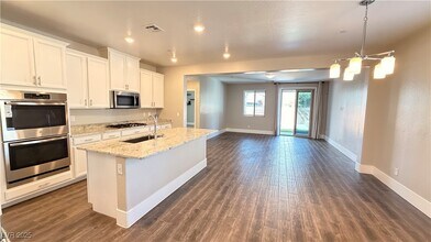 3208 Rowan Brook Ave in Henderson, NV - Building Photo - Building Photo