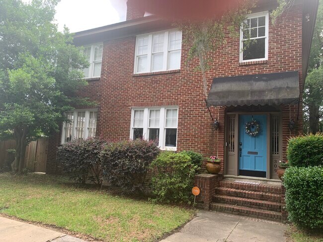 309 E 34th St, Unit Upper