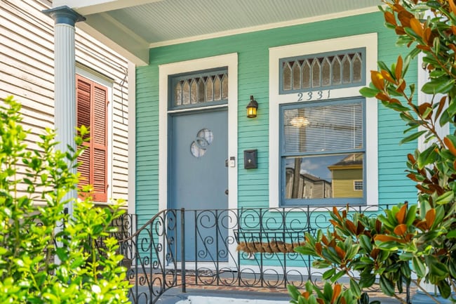 2331 Ursulines Ave in New Orleans, LA - Foto de edificio - Building Photo