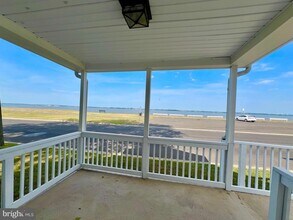 62 Riviera Dr, Unit 201 in Pennsville Township, NJ - Building Photo - Building Photo