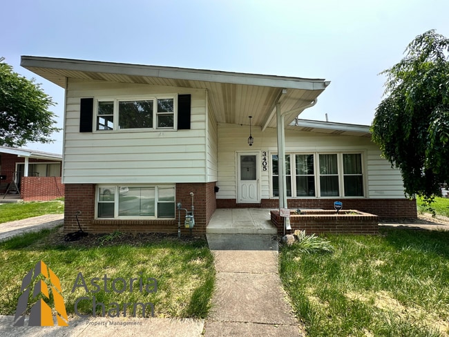 3405 Seven Mile Ln in Pikesville, MD - Building Photo - Building Photo