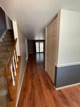 120 Scottsdale Dr in Coraopolis, PA - Building Photo - Building Photo