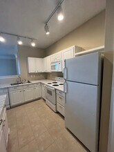 2010 Shamrock Dr in Superior, CO - Foto de edificio - Building Photo