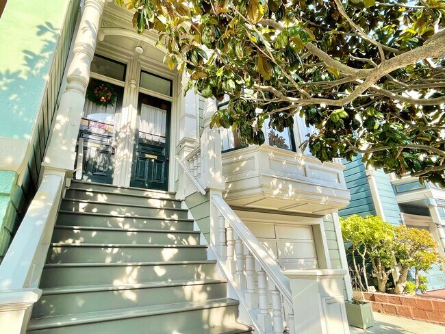 2082 Golden Gate Ave in San Francisco, CA - Building Photo - Building Photo