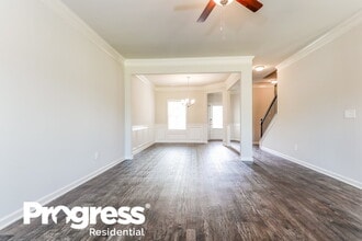 1002 Stone Creek Dr in Monroe, GA - Building Photo - Building Photo