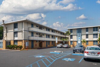 Kalani Gardens in Mililani, HI - Building Photo - Building Photo