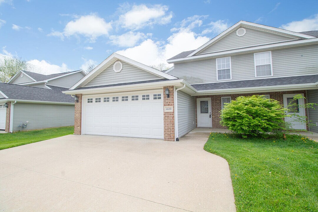 4610 Dehaven Dr in Columbia, MO - Building Photo