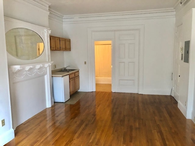 1061 Beacon St, Unit 1 in Brookline, MA - Foto de edificio - Building Photo