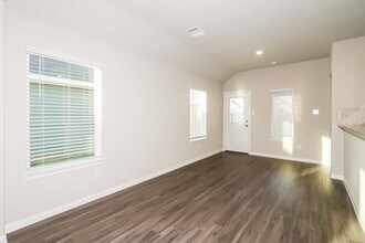 5107 Shelby Katherine Dr in Rosharon, TX - Building Photo - Building Photo