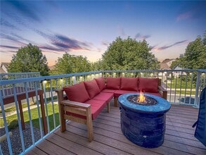 1625 Fox Hunt Way in Victoria, MN - Building Photo - Building Photo