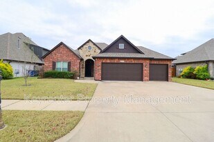 18618 E 45th St S in Tulsa, OK - Building Photo