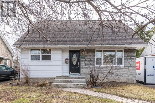 property at 658 Coronation Ave.