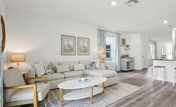 32528 Weathered Oak Dr in Wesley Chapel, FL - Building Photo - Building Photo