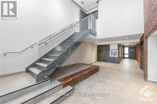 320 Miwate Pvt in Ottawa, ON - Building Photo - Building Photo
