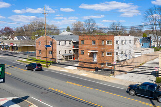 601-605 Black Horse Pike in Haddon Heights, NJ - Building Photo - Building Photo