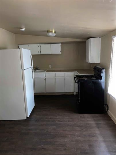 1000 Chihuahua St in Lockhart, TX - Building Photo