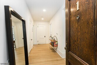 11 Upper Mountain Ave in Montclair, NJ - Building Photo - Building Photo