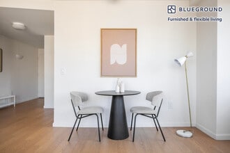 255 W 94th St in New York, NY - Building Photo - Building Photo