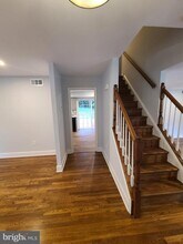10617 Good Spring Ave in Great Falls, VA - Building Photo - Building Photo