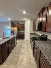 12716 Lemon Pepper Dr in Riverview, FL - Building Photo - Building Photo