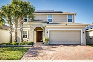 813 Grazie Loop in Davenport, FL - Building Photo