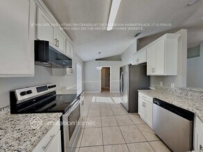 14520 Lake Price Dr in Orlando, FL - Building Photo - Building Photo