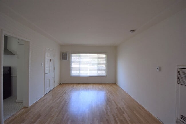 4751 Kraft Ave in Los Angeles, CA - Building Photo - Building Photo
