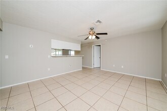 3286 Papaya Rd in Venice, FL - Building Photo - Building Photo