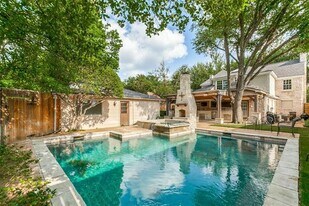 4244 Potomac Ave in Dallas, TX - Building Photo