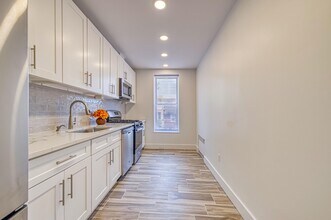 41 72nd St in Brooklyn, NY - Building Photo - Building Photo