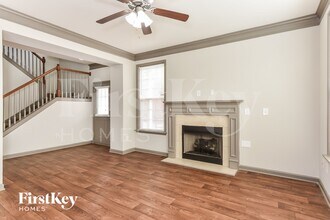 983 Treymont Way SW in Lawrenceville, GA - Foto de edificio - Building Photo