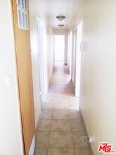 1735 W 55th St in Los Angeles, CA - Building Photo - Building Photo
