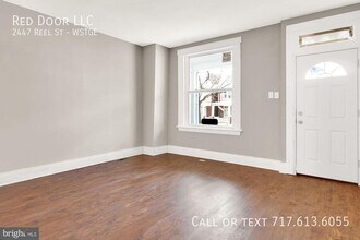 2447 Reel St in Harrisburg, PA - Building Photo - Building Photo