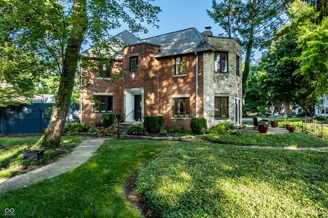 5758 Wildwood Ave in Indianapolis, IN - Building Photo - Building Photo