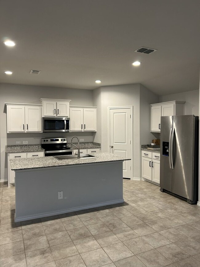 709 Blacktail Dr in Fort Worth, TX - Building Photo - Building Photo